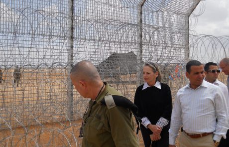 הגדר על גבול ישראל-מצרים כנגד השיטפון האנושי